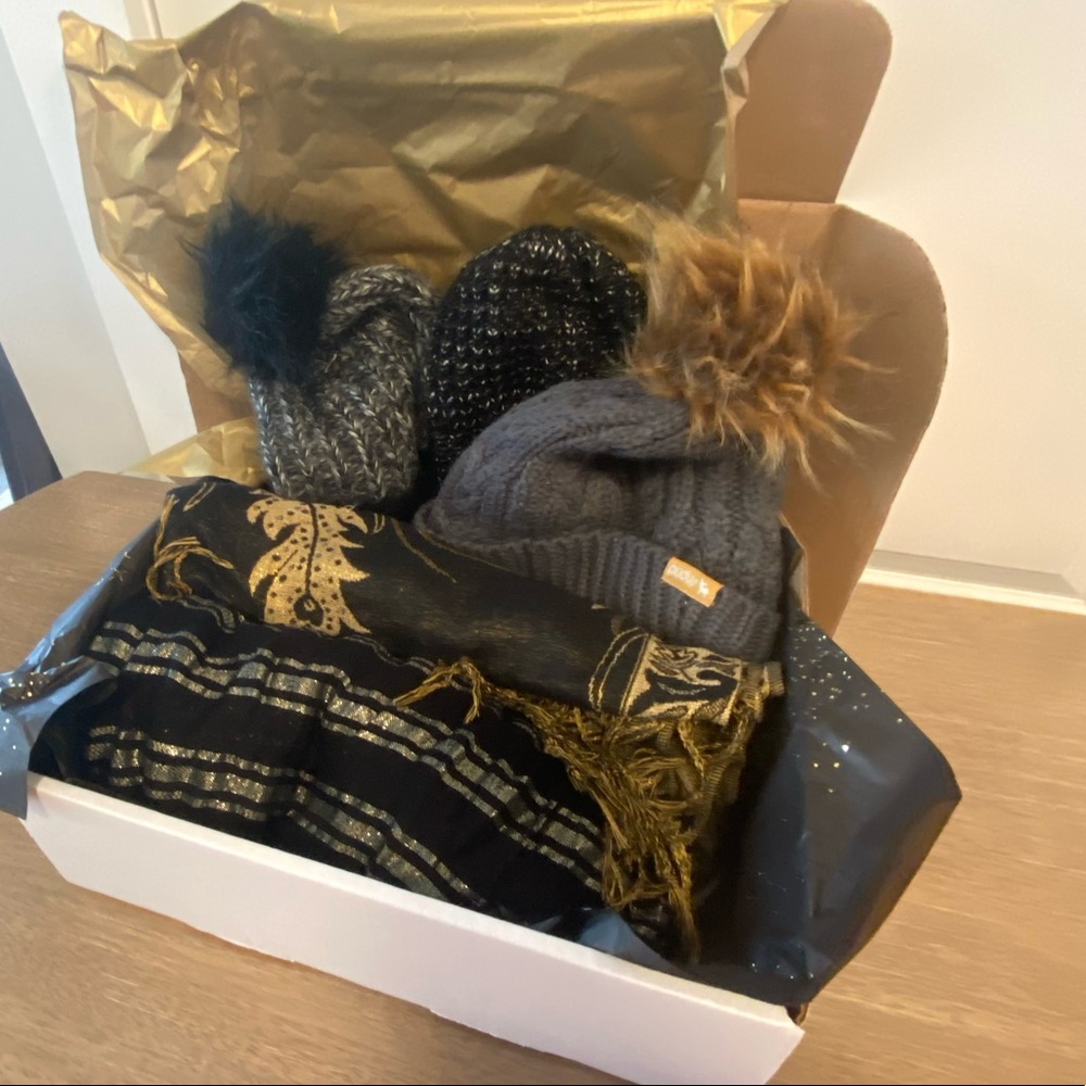 ✨FALL BOHO BOX: KNIT HAT & SCARF DUO✨